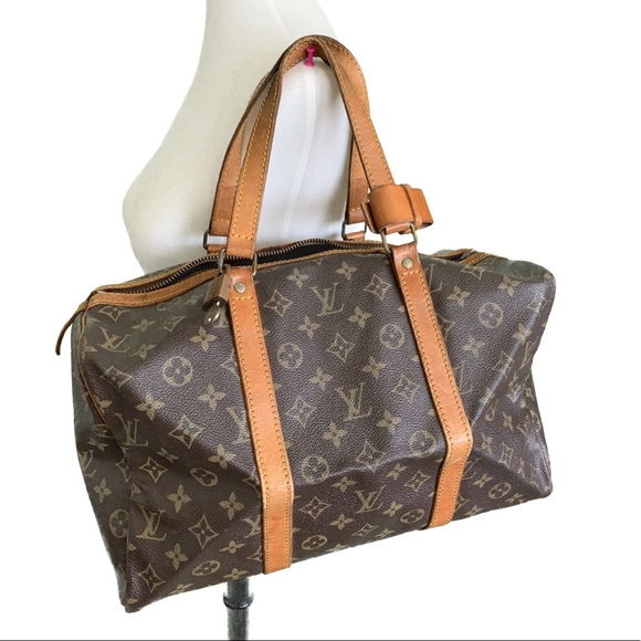 Louis Vuitton Handbags - Vintage Louis Vuitton Sac Souple 35